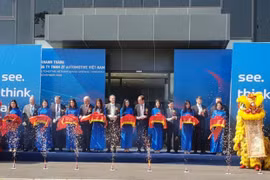 Empresa alemana ZF inaugura su primera planta en Vietnam
