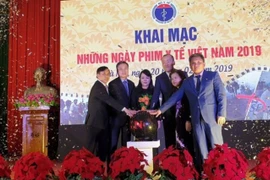 Celebran en Vietnam Días de películas médicas