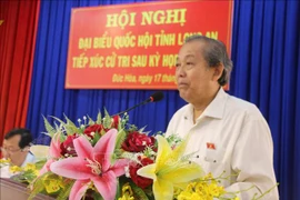 Dialoga viceprimer ministro de Vietnam con electores en la provincia de Long An