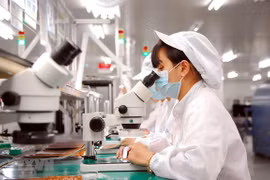 Supera Sudeste Asiático a EE.UU. para convertirse en segundo mayor socio comercial de China