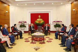 Apoya Vietnam esfuerzos de Facebook para construir ecosistema digital 