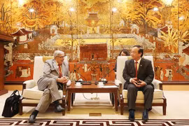 Hanoi estudiará experiencia francesa en tratamiento de residuos, agua potable y asuntos urbanos