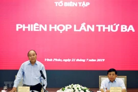 Pide premier de Vietnam adecuar estrategia socioeconómica a nueva situación mundial
