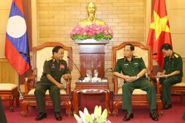 Ejércitos de Vietnam y Laos fortalecen colaboración en protección política interna