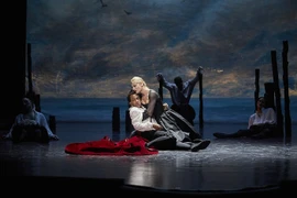 Presentarán la comedia francesa “Lucrecia Borgia” en Vietnam 