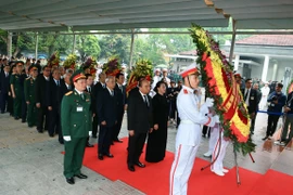 Efectúan ceremonia fúnebre en memoria del expresidente Le Duc Anh