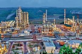 Refinería Dung Quat de Vietnam recibe cargamento de petróleo crudo número 800 