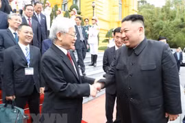 Elogia periódico de Corea del Norte relaciones con Vietnam