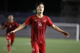 Alaban actuación de selección de fútbol de Vietnam en partido contra Indonesia durante torneo regional