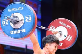 Gana pesista vietnamita plata en Campeonato Mundial de Halterofilia 