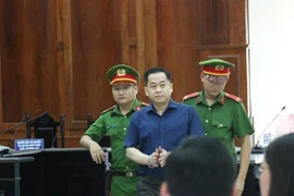 Procesarán en Vietnam a ex periodista involucrado en caso de corrupción