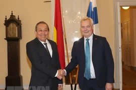 Vietnam y Finlandia se proponen intensificar lazos en sectores potenciales