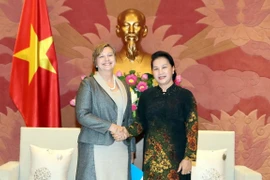 Presidenta parlamentaria elogia apoyo de UNICEF a protección infantil en Vietnam