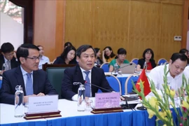 Vietnam y Corea del Sur discuten medidas de promover lazos económicos