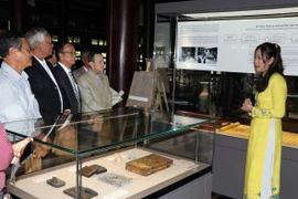 Presentan la educación de Vietnam durante su última dinastía feudal 