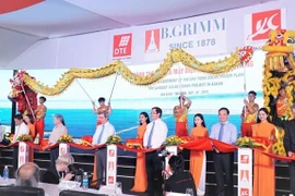 Inauguran en Vietnam mayor proyecto de energía solar del Sudeste Asiático 