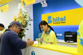 Firma empresa de telecomunicaciones vietnamita Viettel importante contrato en Perú