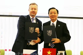 Vietnam y República Checa colaboran en protección del medio ambiente