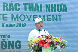 Exhorta premier de Vietnam medidas drásticas contra los plásticos