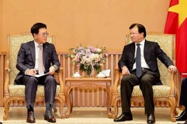 Aprecia vicepremier de Vietnam actividades del grupo sudcoreano Lotte