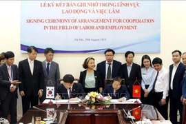 Fomentan Vietnam y Corea del Sur cooperación laboral integral
