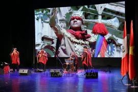 Conmemoran en Vietnam Día de la Independencia de Perú