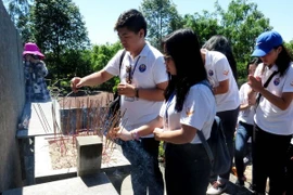Quang Ngai conmemora 51 aniversario de masacre Son My 