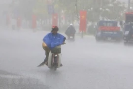 Tifón Mun se degrada a depresión tropical tras impactar Vietnam 