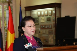 Visita presidenta del Parlamento de Vietnam universidad donde estudió Lenin