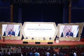 Celebran en Vietnam foro nacional sobre capacidad de fuerzas laborales