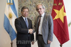 Delegación partidista de Vietnam realiza visita de trabajo a Uruguay y Argentina