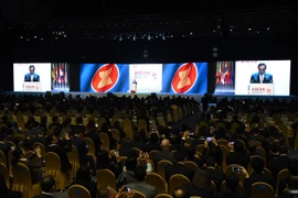 Inauguran Cumbre de Negocios e Inversiones de ASEAN 