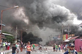 Escapan más de 250 presos de cárcel en Indonesia