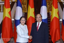 Recibe premier vietnamita a presidenta de Asamblea Nacional de Laos