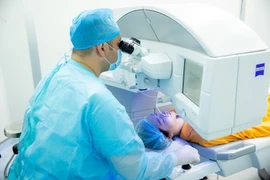 Ofrece Ciudad Ho Chi Minh tratamiento gratuito para pacientes de cataratas