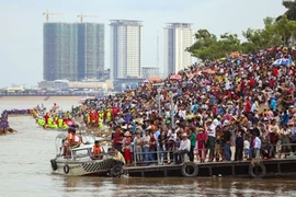 Garantiza Camboya la seguridad durante el Festival del Agua