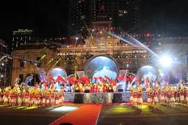 Cierran Año Nacional de Turismo 2019 en Nha Trang