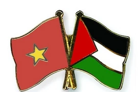 Felicita Vietnam aniversario 55 del Día de la Revolución de Palestina 
