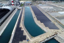 Conectada al sistema nacional planta de energía solar en Binh Thuan