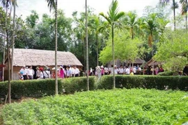 Recuerdan al Presidente Ho Chi Minh en su tierra natal