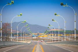 Abren al tránsito segundo puente de amistad entre Tailandia y Myanmar