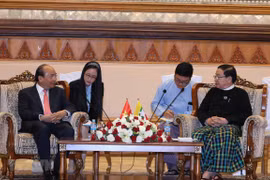 Primer ministro vietnamita se reunió con líder parlamentario de Myanmar