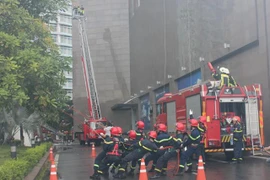 Realizan en ciudad vietnamita de Da Nang simulacro de extinción de incendios