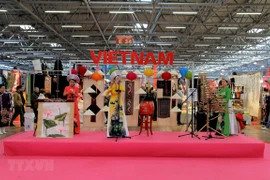 Impresiona la cultura vietnamita en el Festival de Oriente en Italia