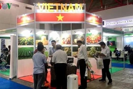 Participa Vietnam en Exposición Internacional de Maquinarias y Equipos Agrícolas de Indonesia