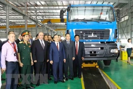 Inaugura Belarús en Vietnam la fábrica automovilística Maz Asia 