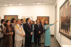 Abren en Hanoi exposición temática sobre el Ejército Popular de Vietnam