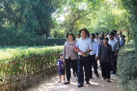 Más de 60 mil personas visitaron la casa natal de Ho Chi Minh con motivo de su natalicio