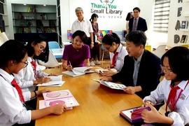 Patrocina Corea del Sur pequeñas bibliotecas en Vietnam
