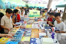 Casi tres millones de personas visitaron en 2018 la Calle del Libro en Ciudad Ho Chi Minh